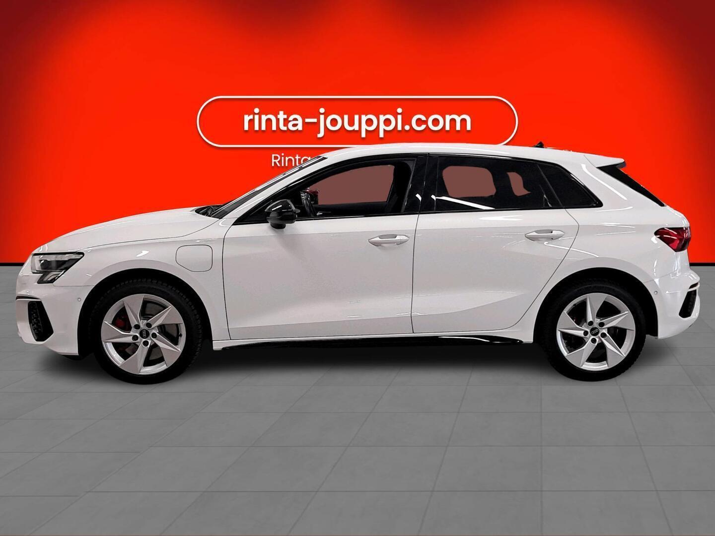 AUDI A3 2021