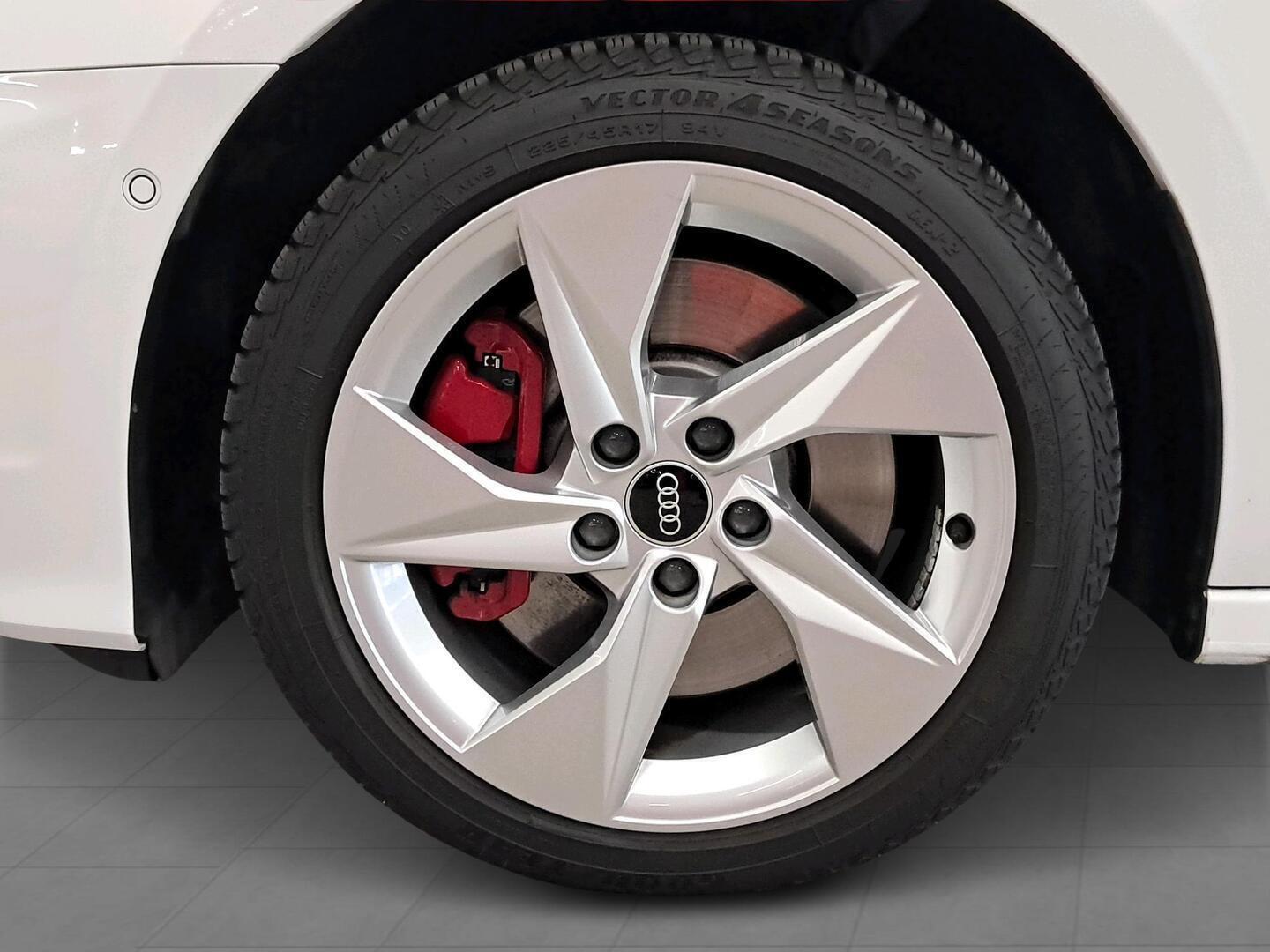 AUDI A3 2021