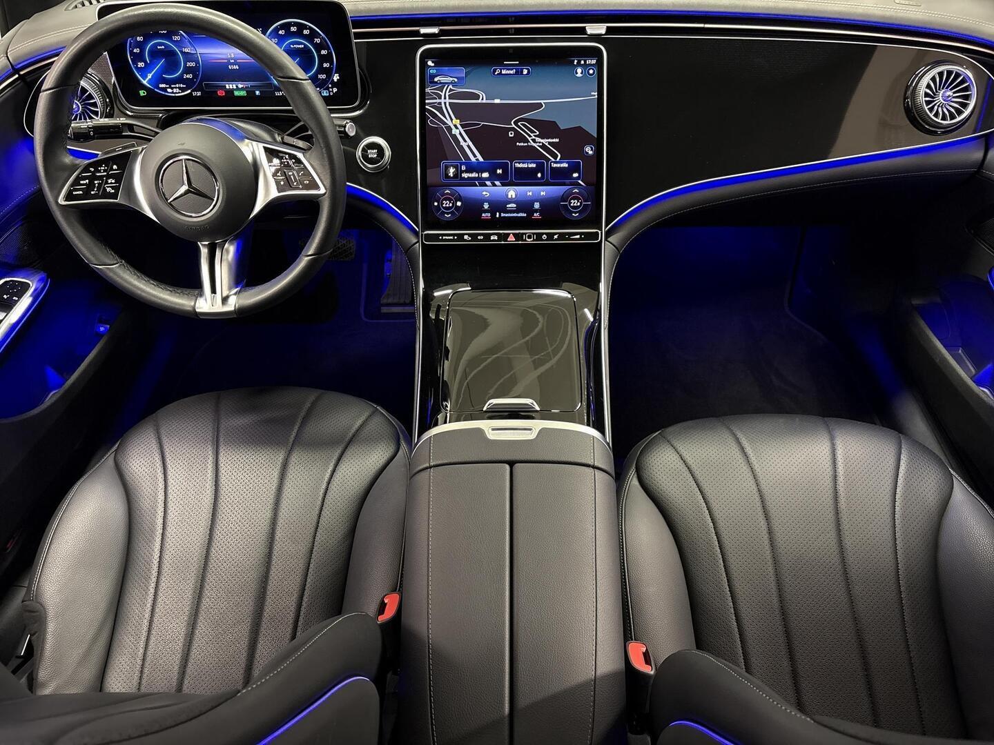 MERCEDES-BENZ EQE 2025