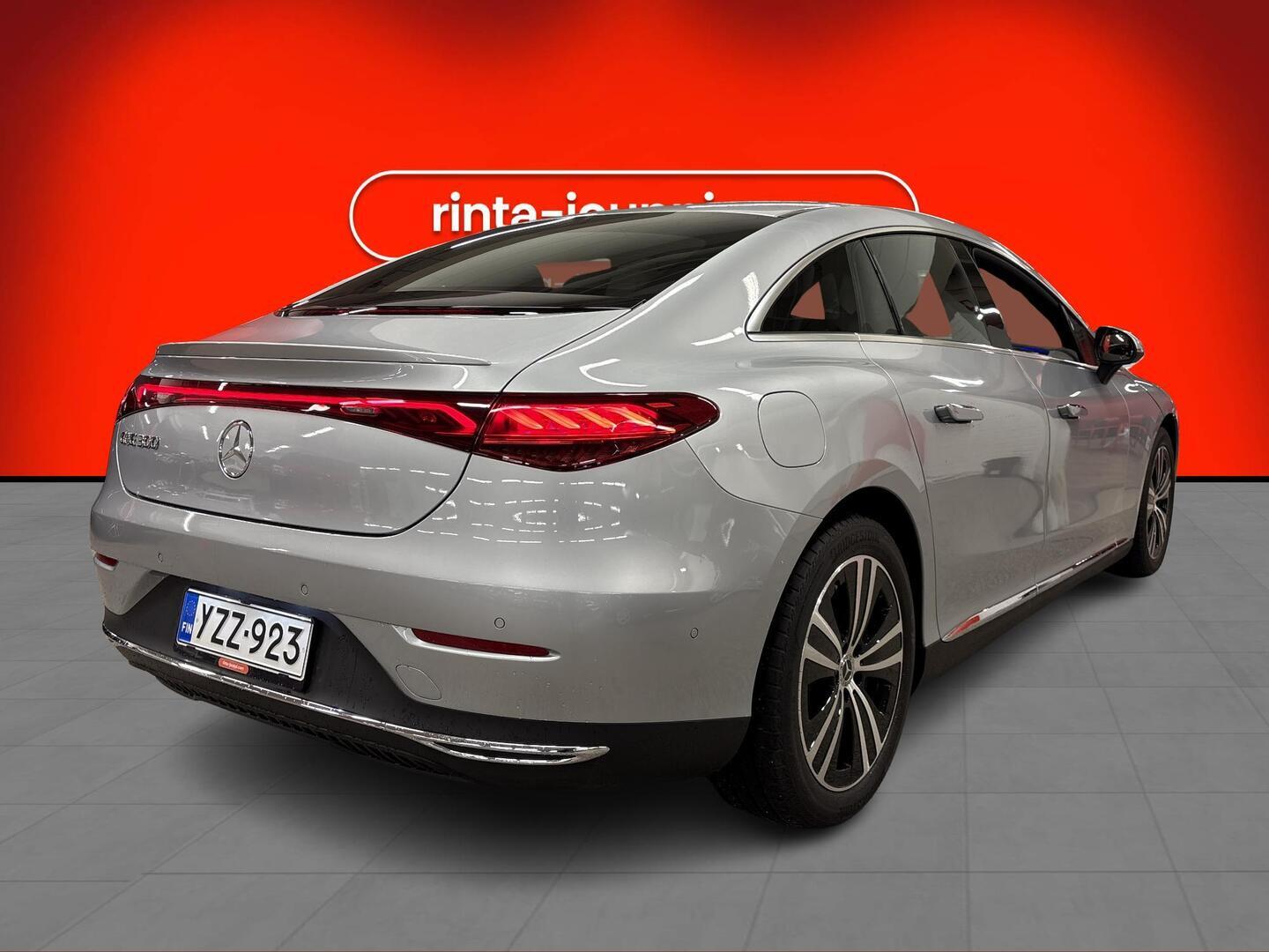 MERCEDES-BENZ EQE 2025