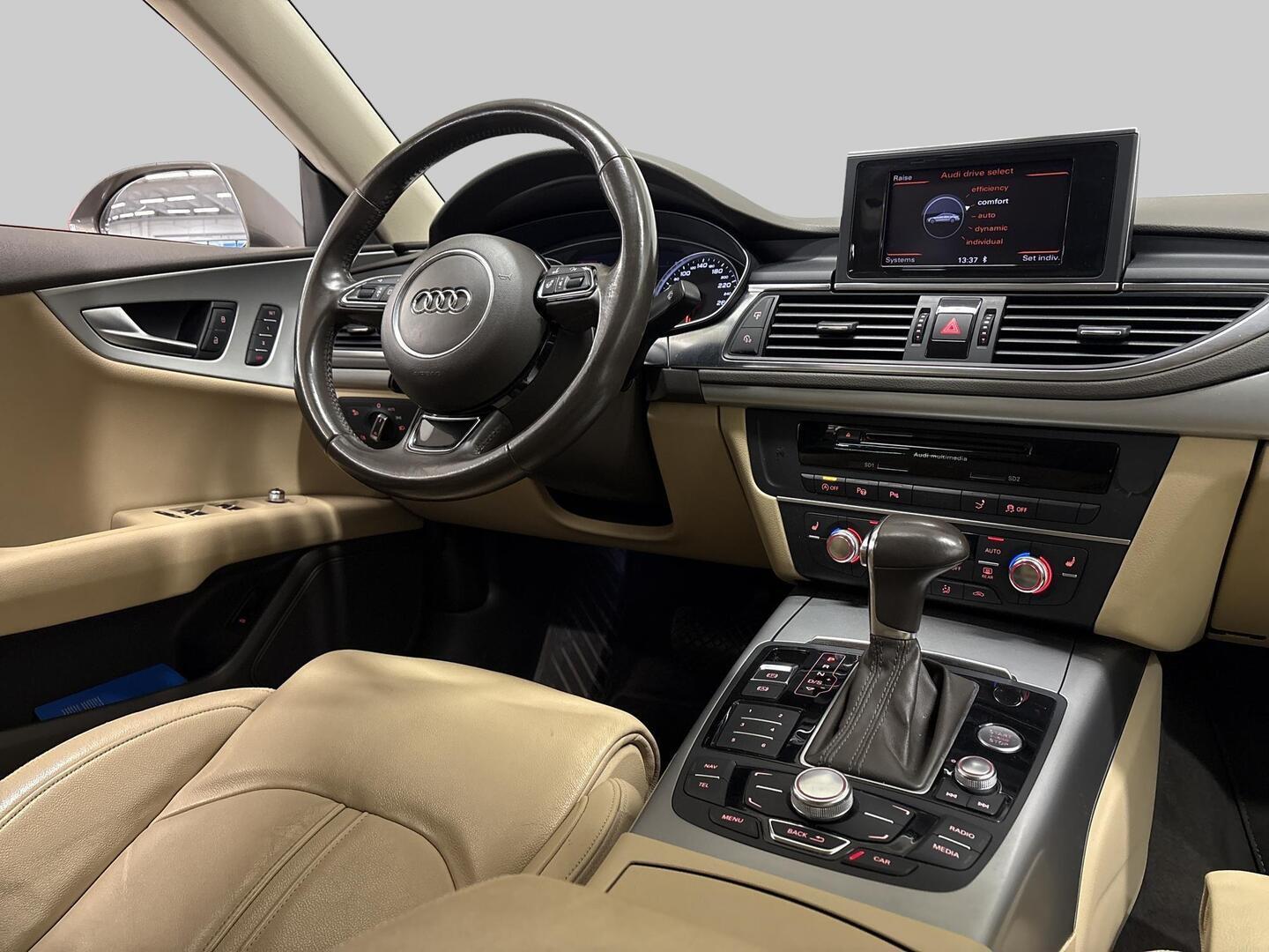 AUDI A7 2012