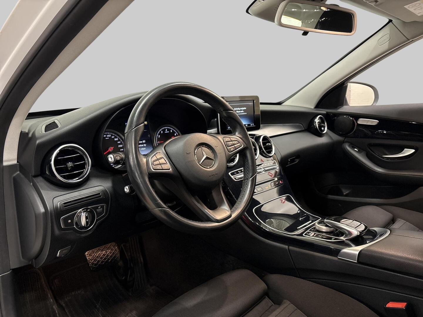 MERCEDES-BENZ C 2016