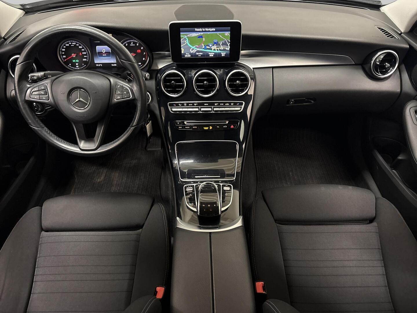 MERCEDES-BENZ C 2016
