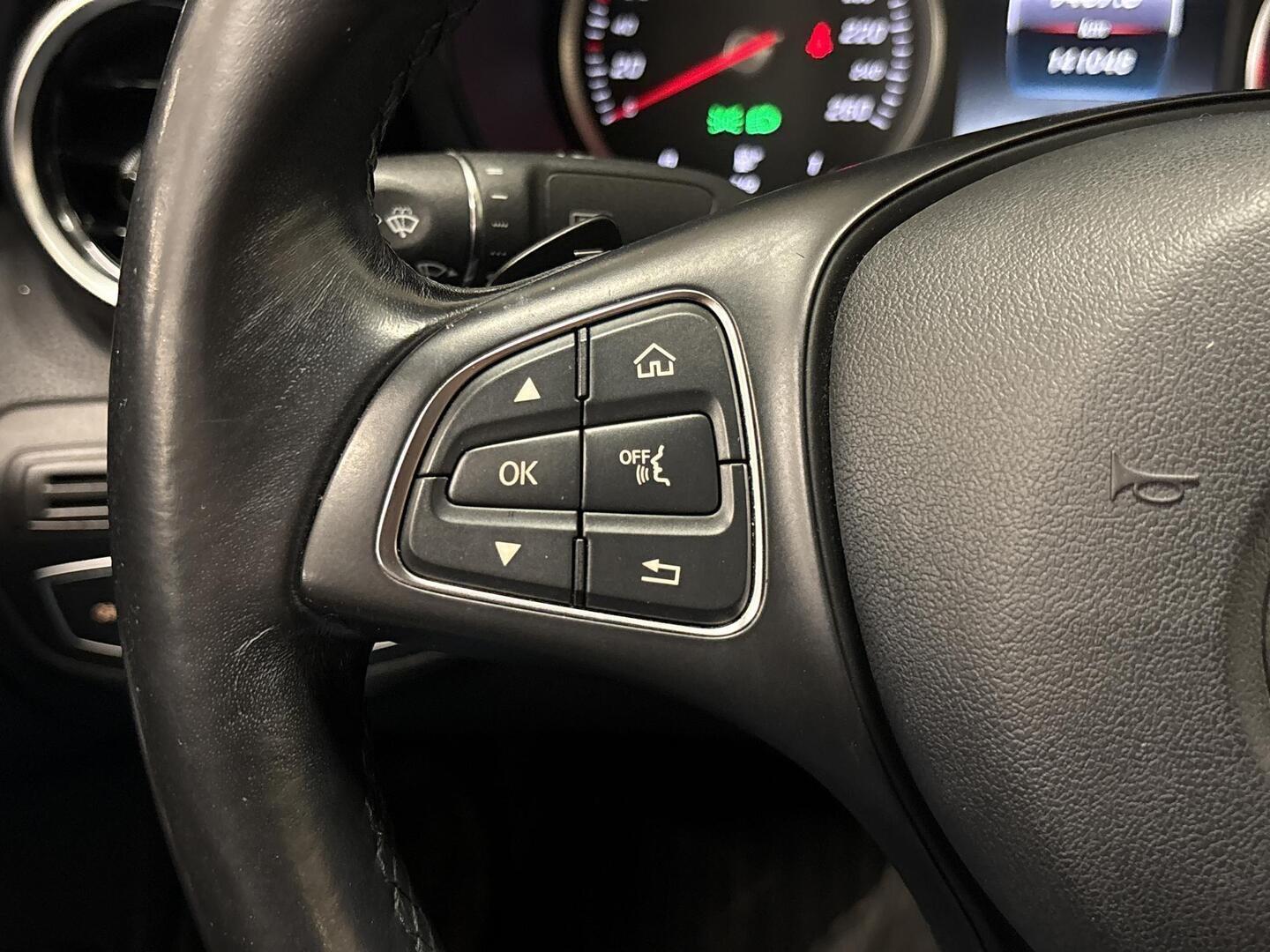 MERCEDES-BENZ C 2016