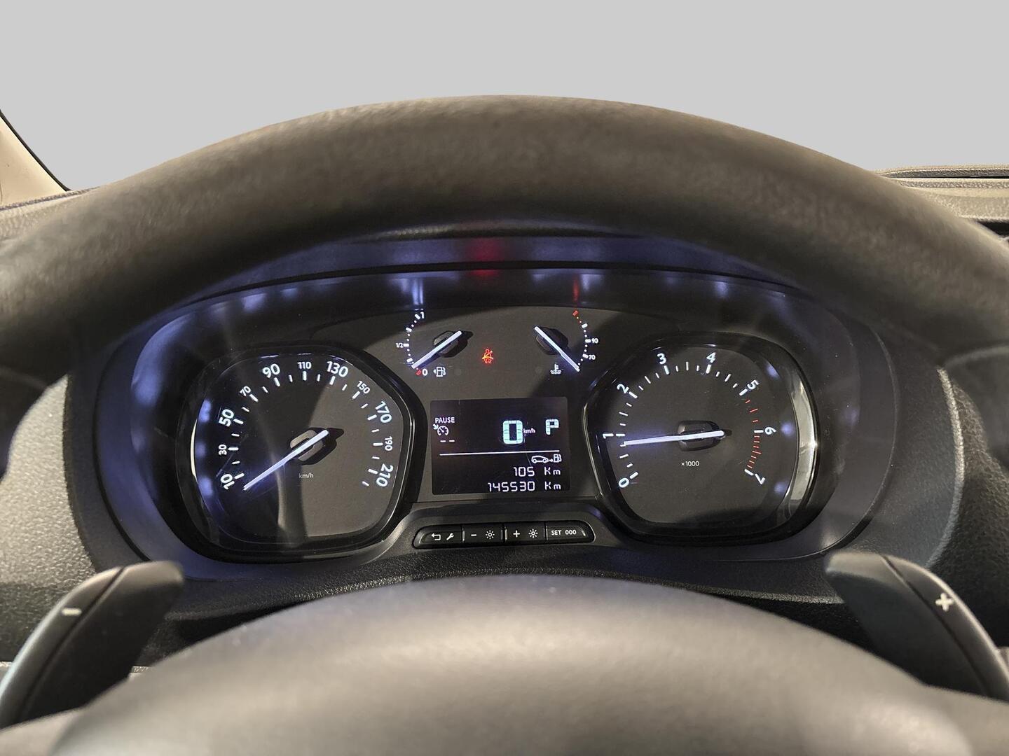 TOYOTA Proace 2016
