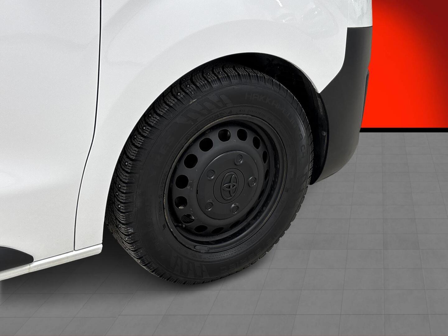 TOYOTA Proace 2016