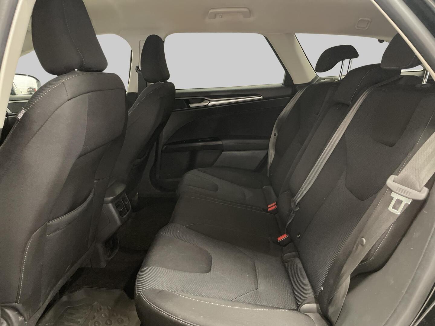 FORD Mondeo 2019