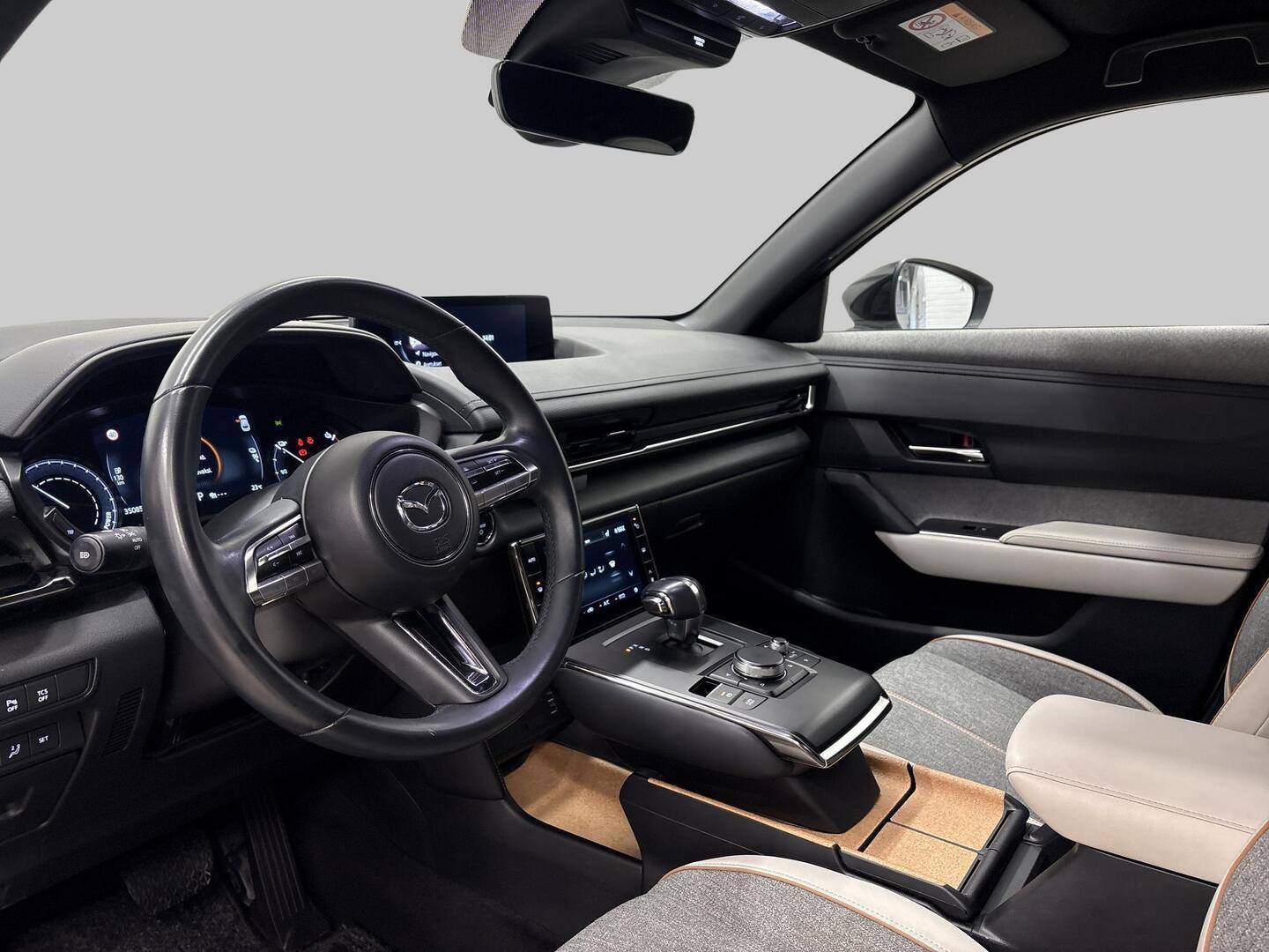 MAZDA MX-30 2020