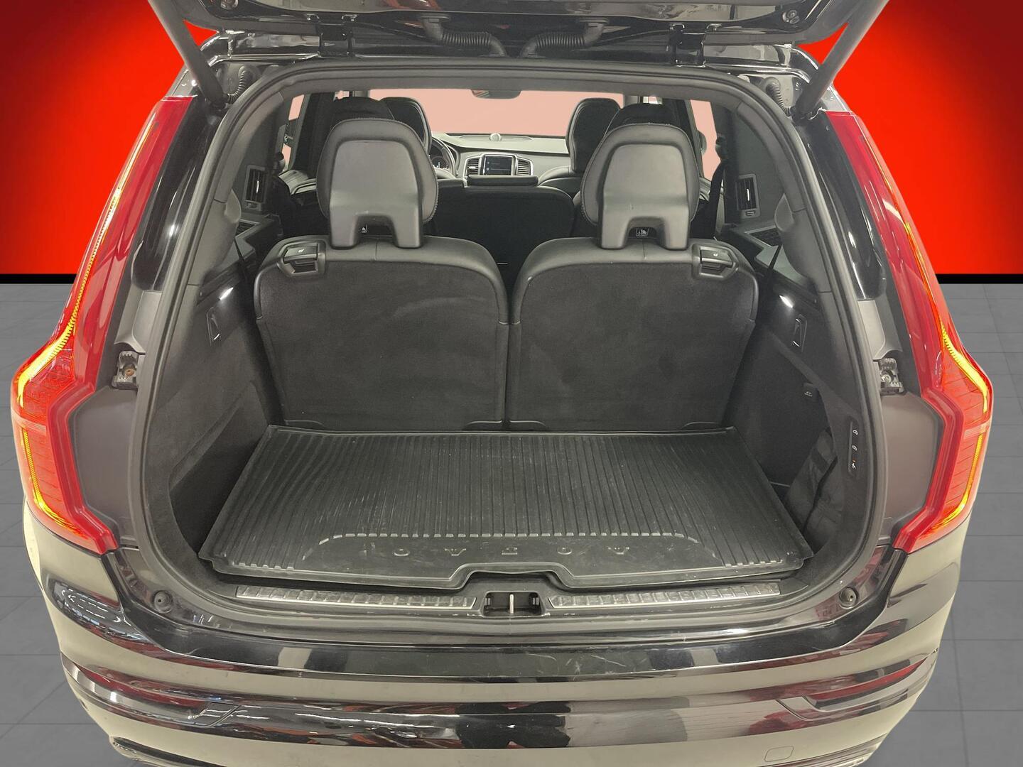 VOLVO XC90 2019