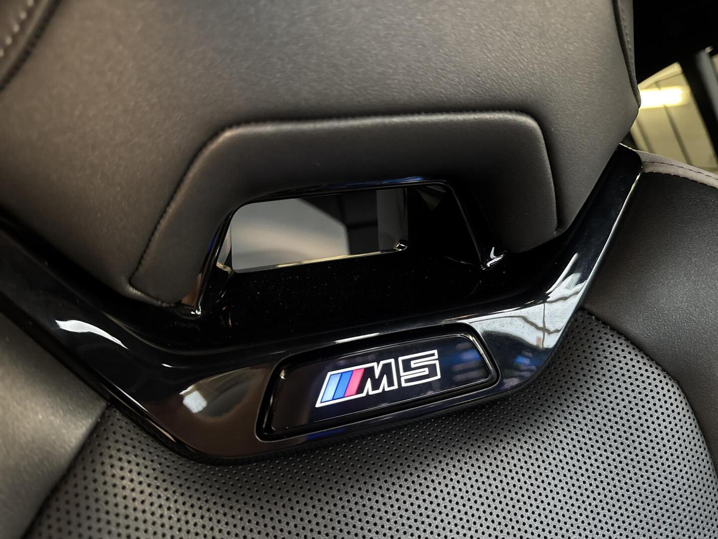 BMW M5 2025