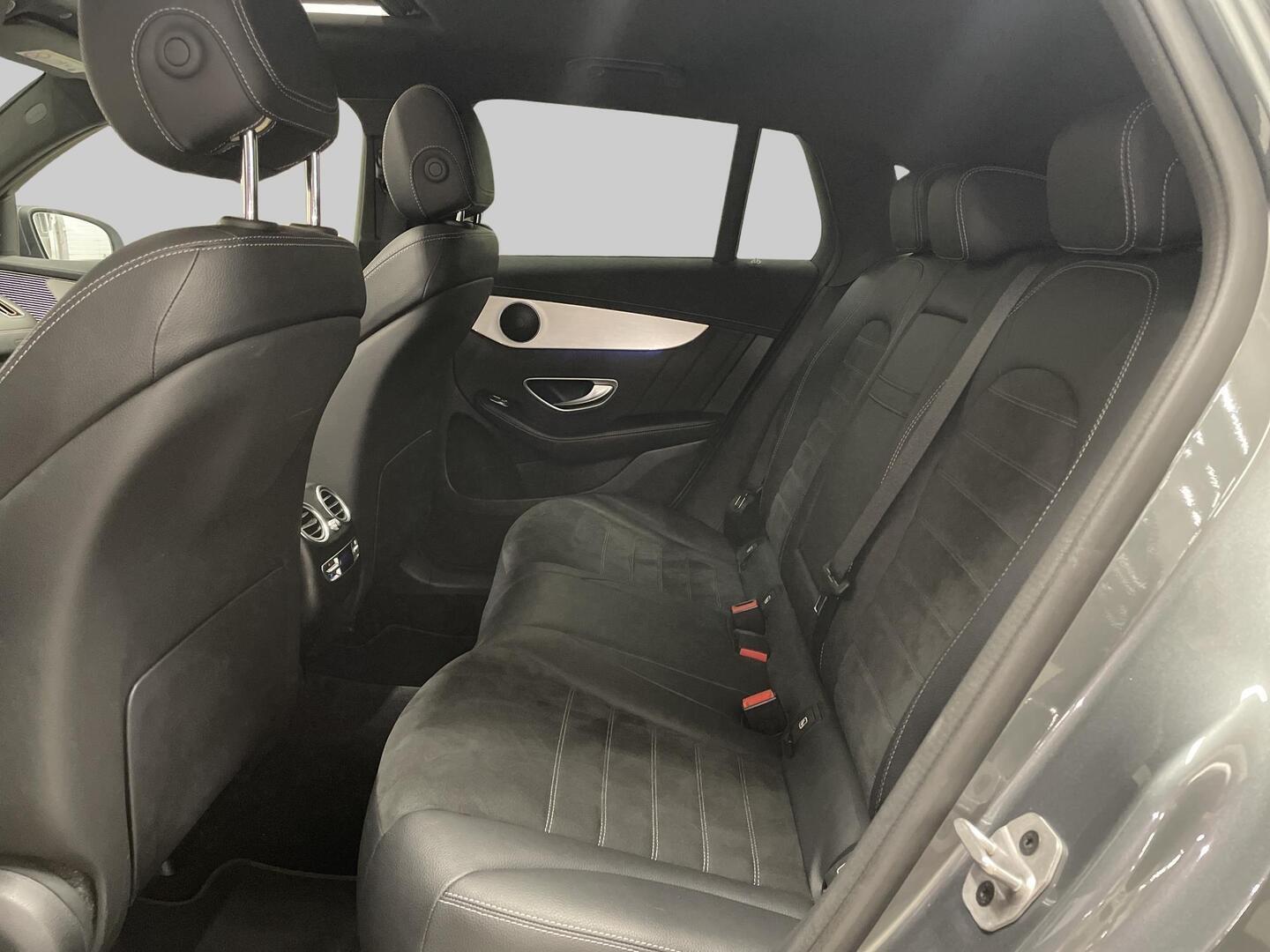 MERCEDES-BENZ EQC 2023
