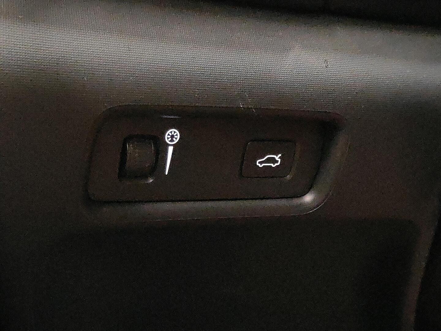 POLESTAR 2 2022