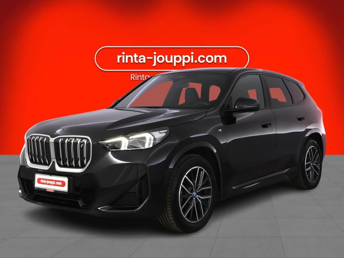 BMW IX1 2023