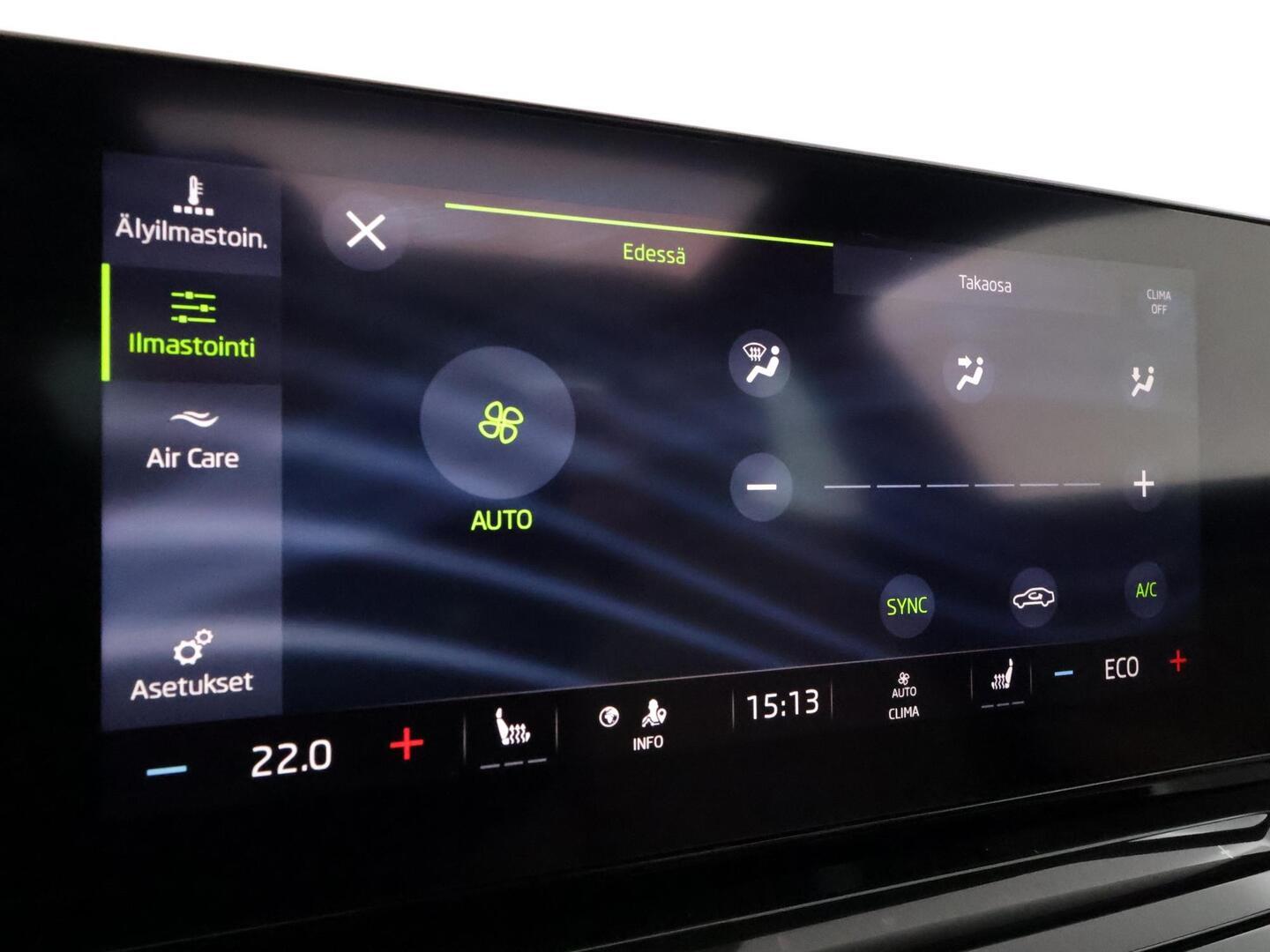 SKODA OCTAVIA 2023