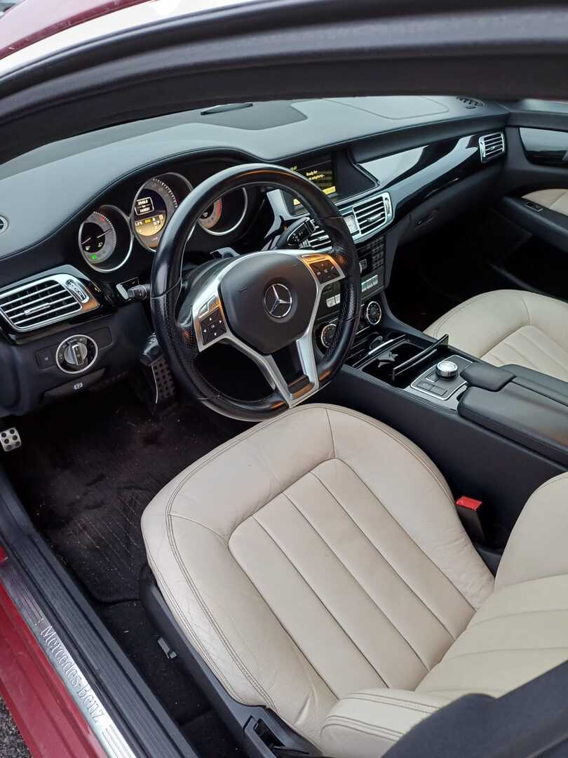 MERCEDES-BENZ CLS 2011