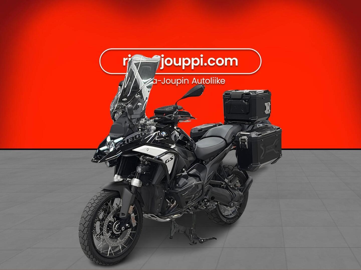 BMW R 2025