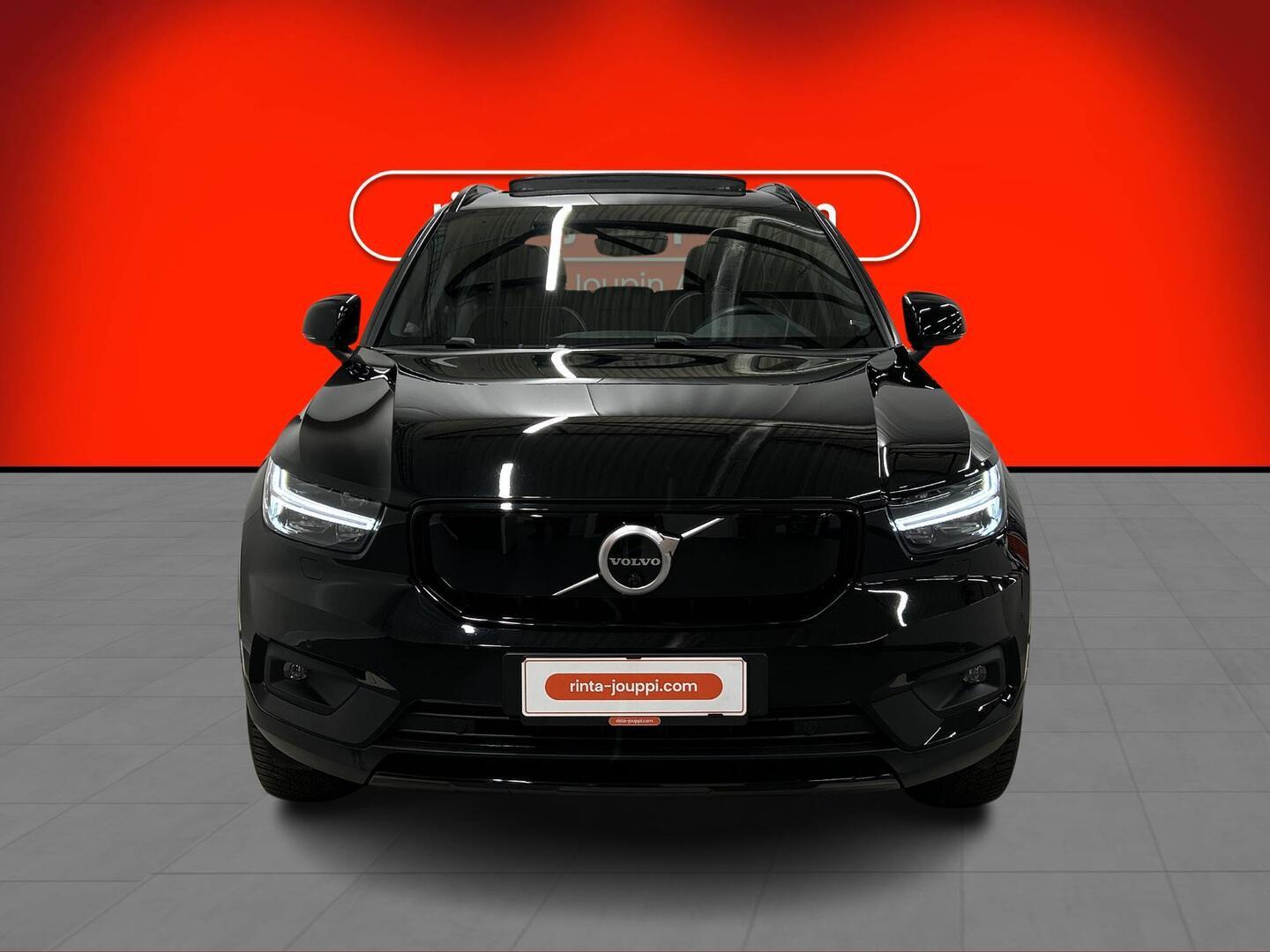 VOLVO XC40 2022