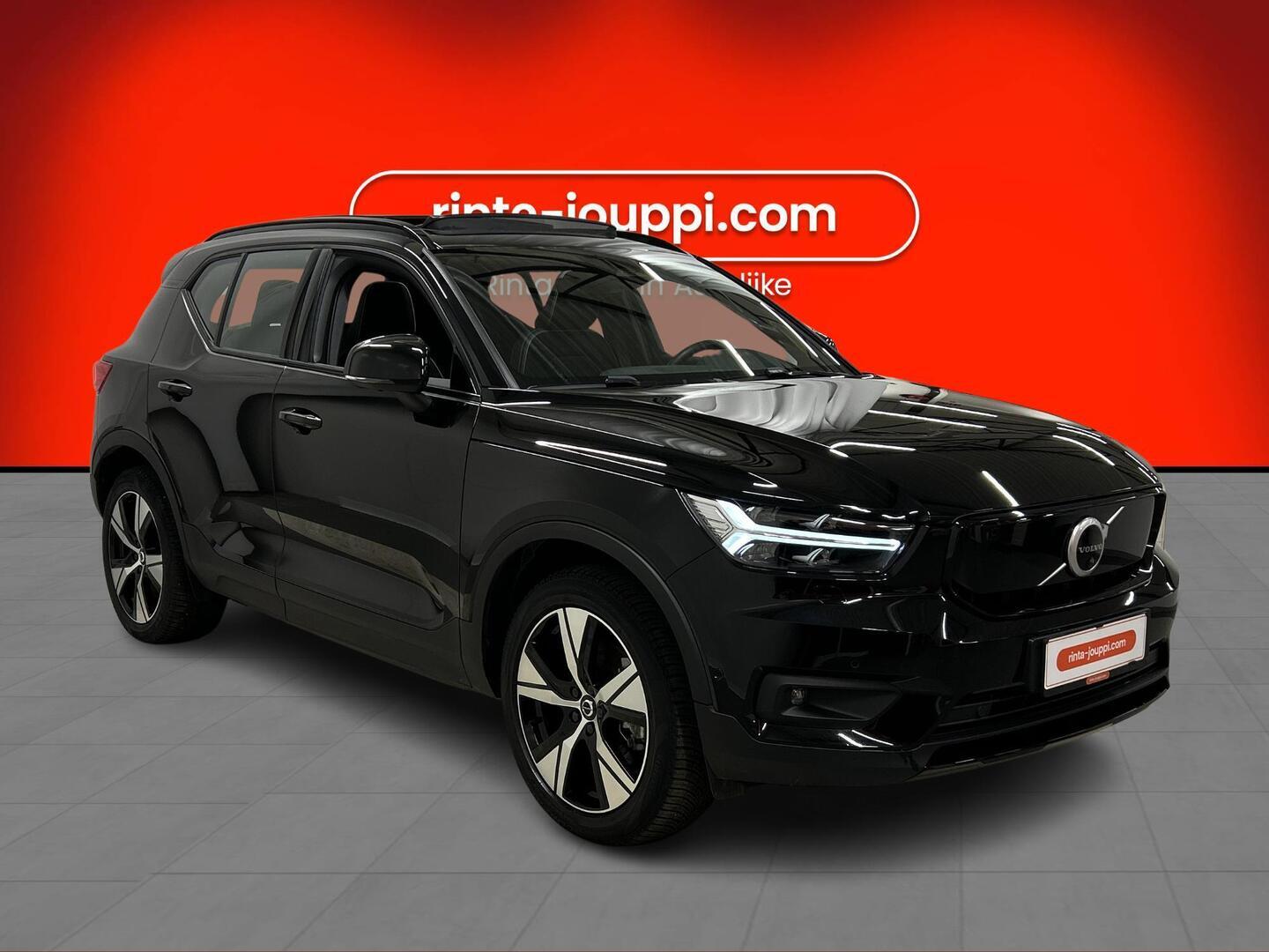 VOLVO XC40 2022