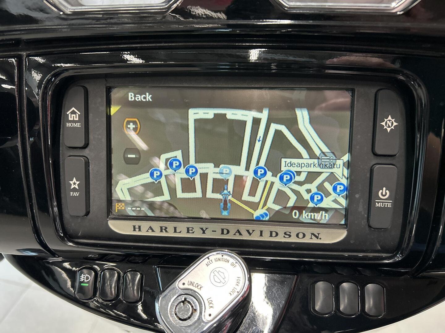 HARLEY-DAVIDSON TOURING 2016