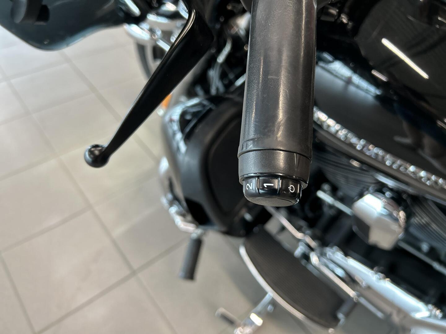 HARLEY-DAVIDSON TOURING 2016