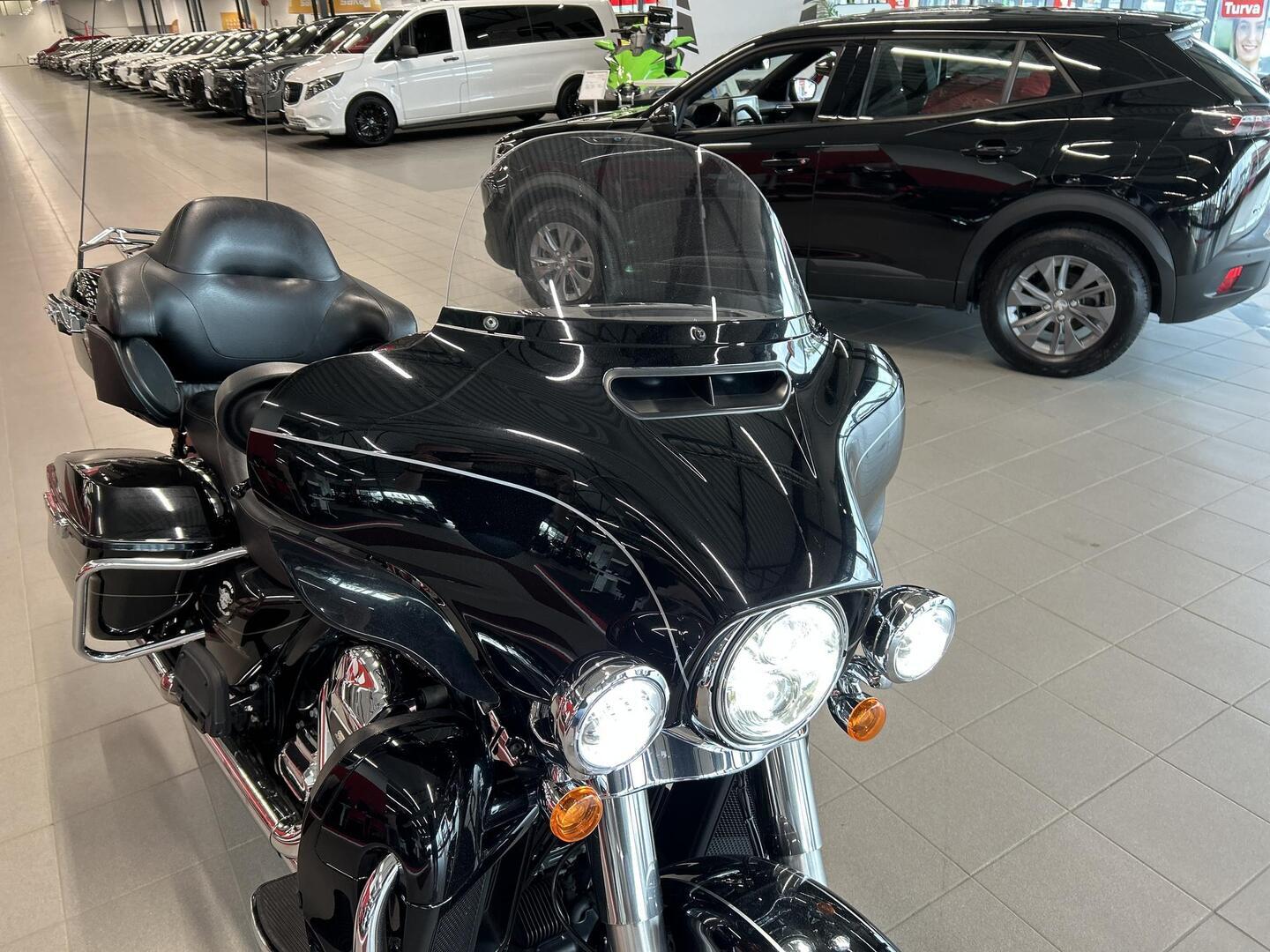 HARLEY-DAVIDSON TOURING 2016