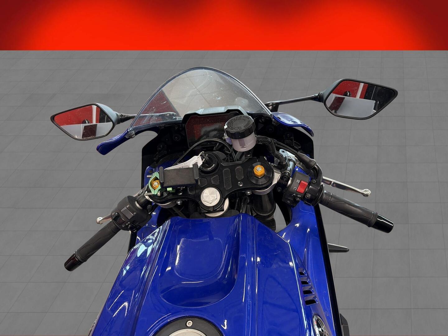 YAMAHA YZF-R7 2022