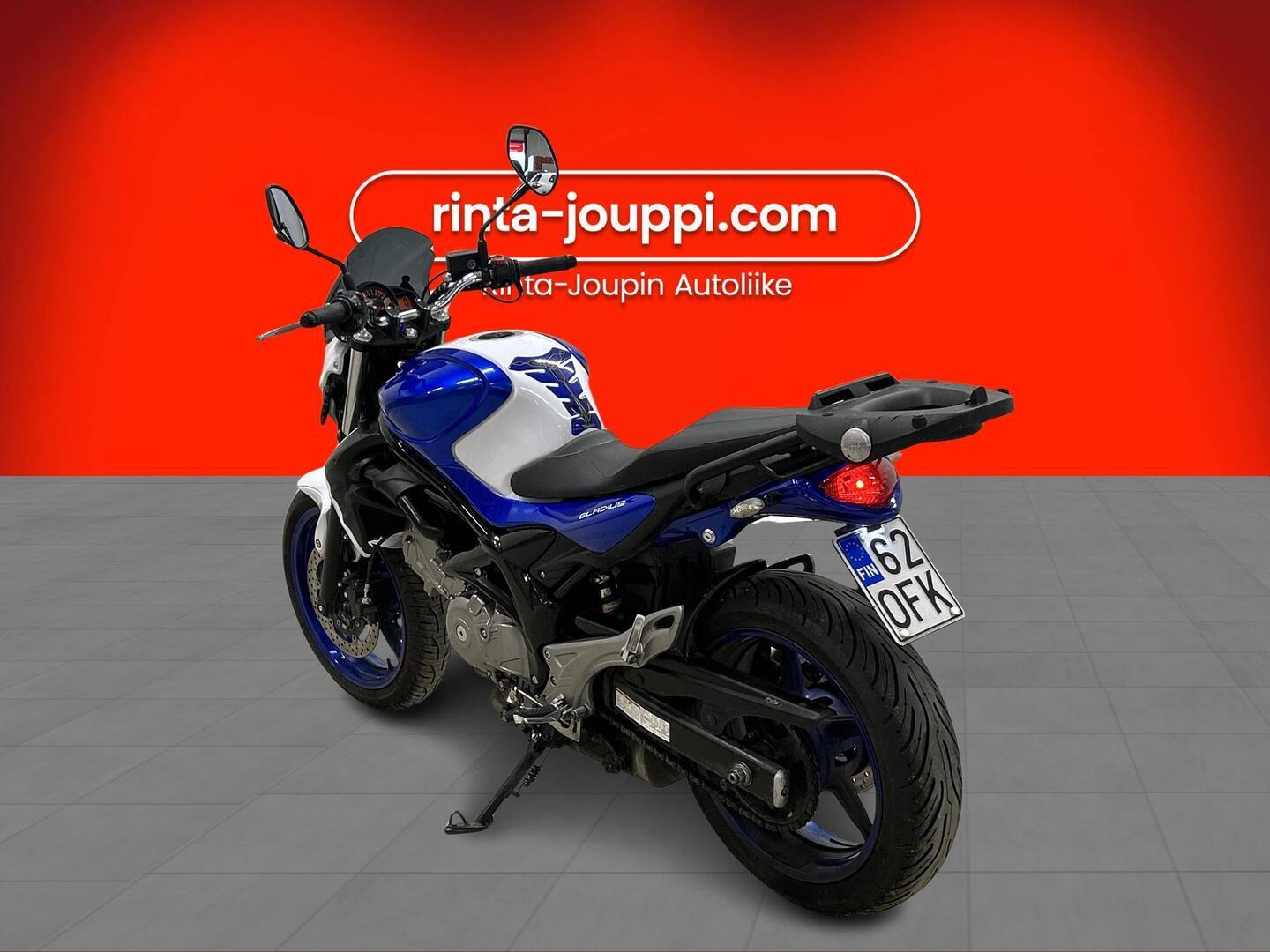 SUZUKI SFV 650 GLADIUS 2014