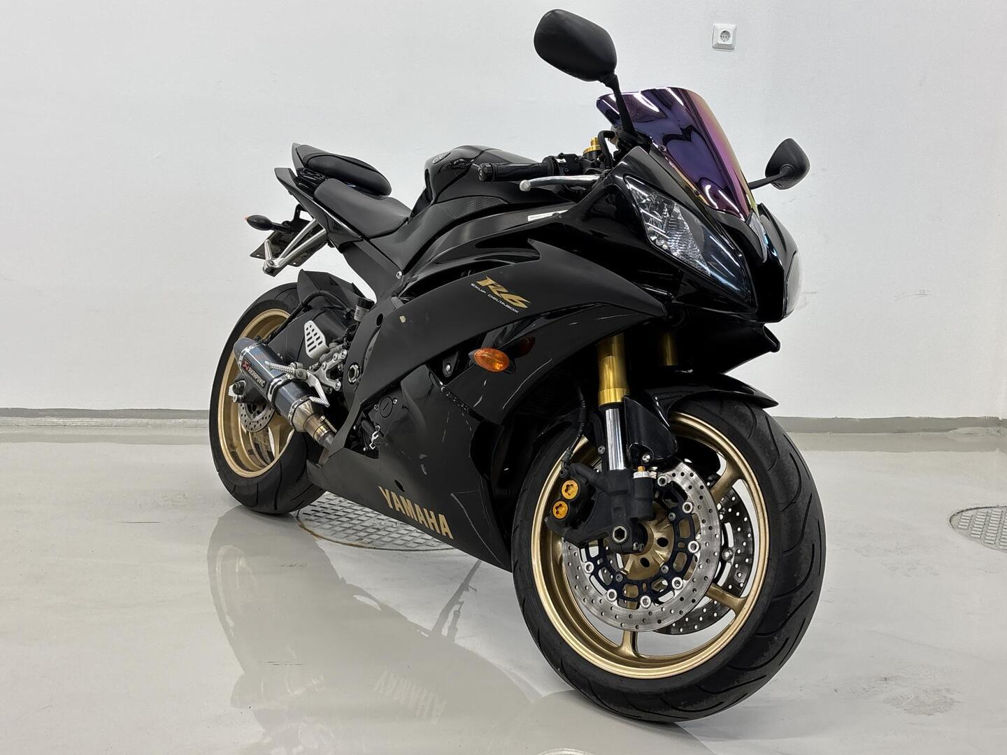 YAMAHA YZF-R6 2008