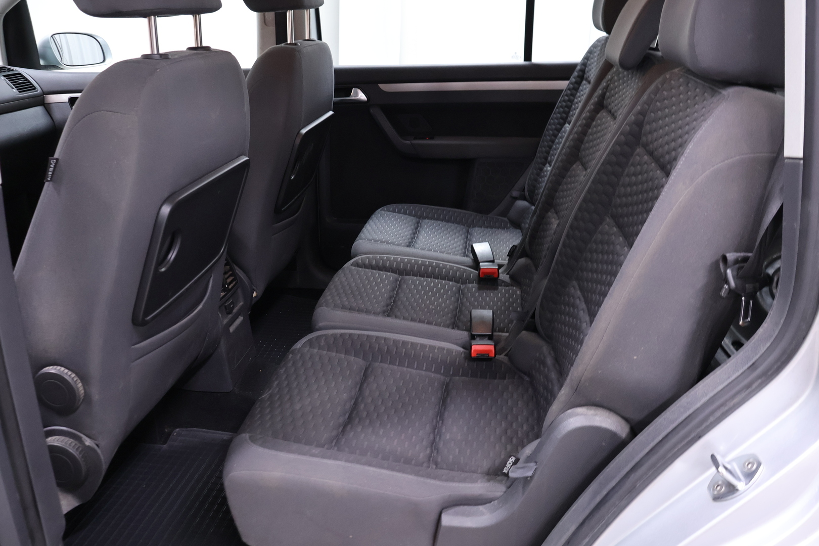 VOLKSWAGEN Touran 2008