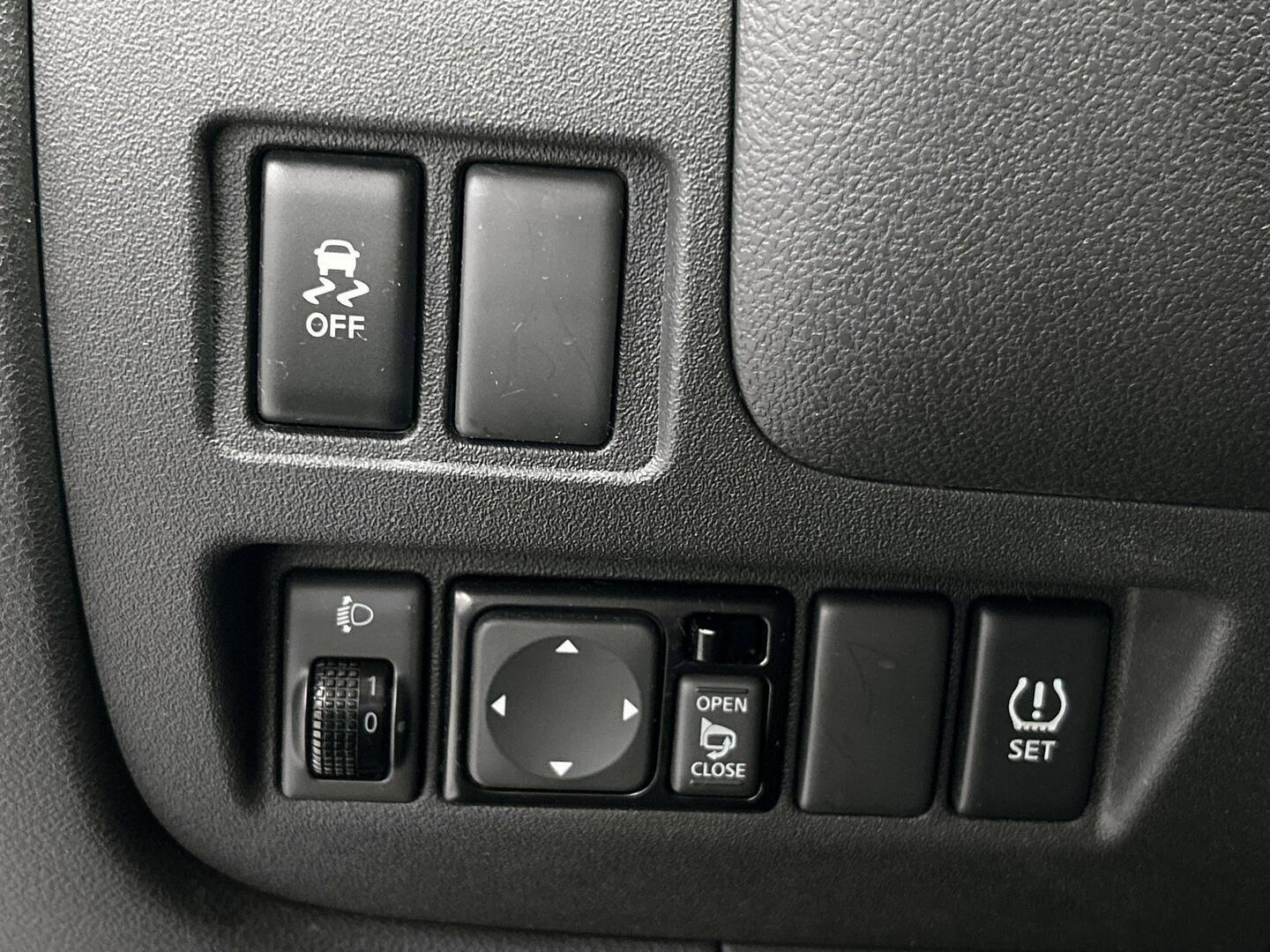 NISSAN Micra 2015