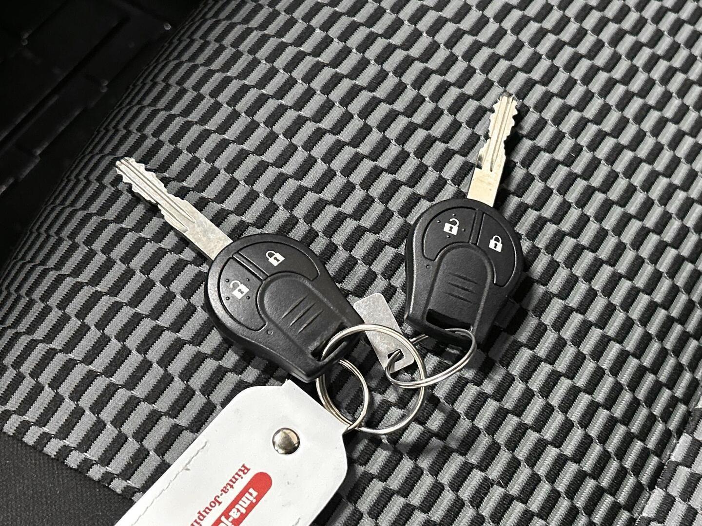 NISSAN Micra 2015
