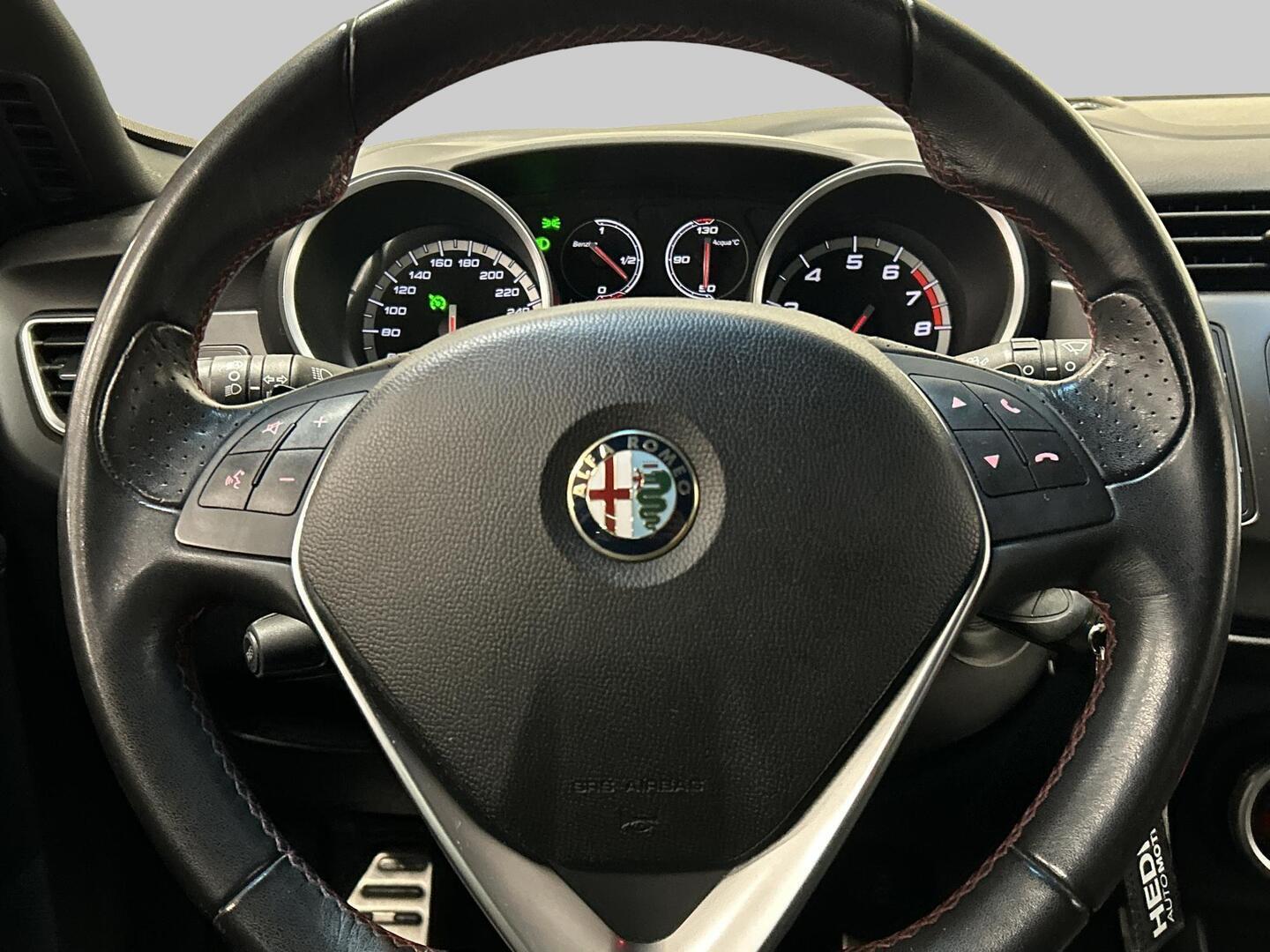 ALFA ROMEO Giulietta 2016