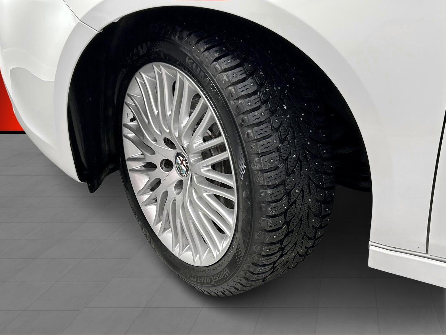 ALFA ROMEO Giulietta 2016