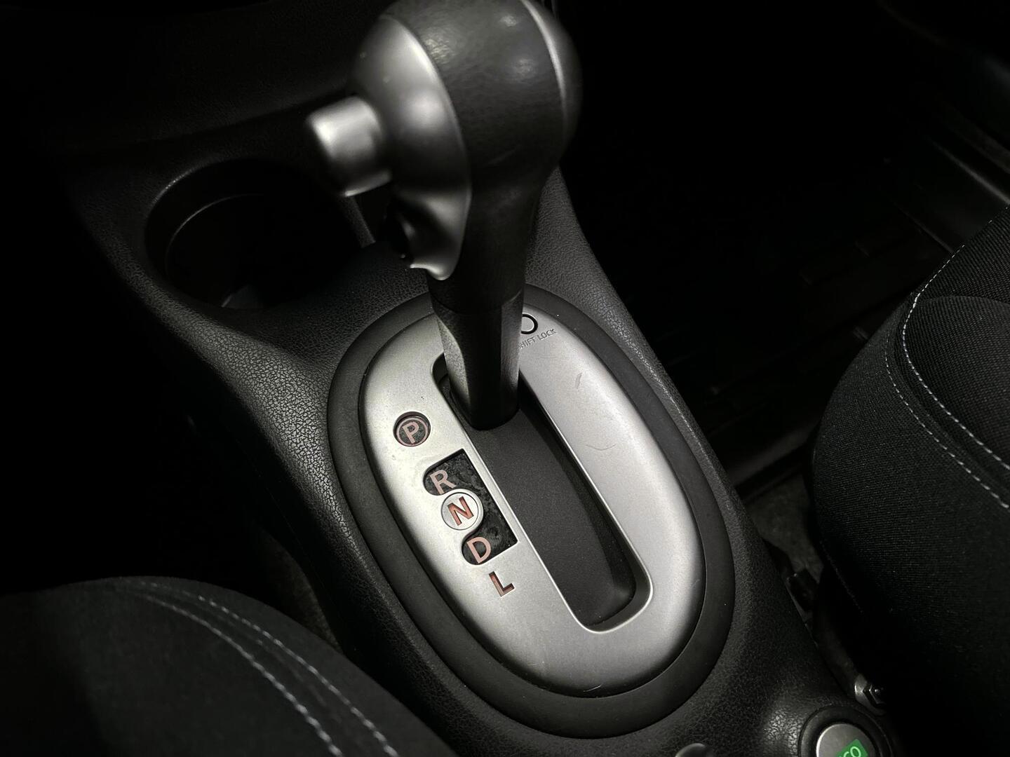 NISSAN Note 2016