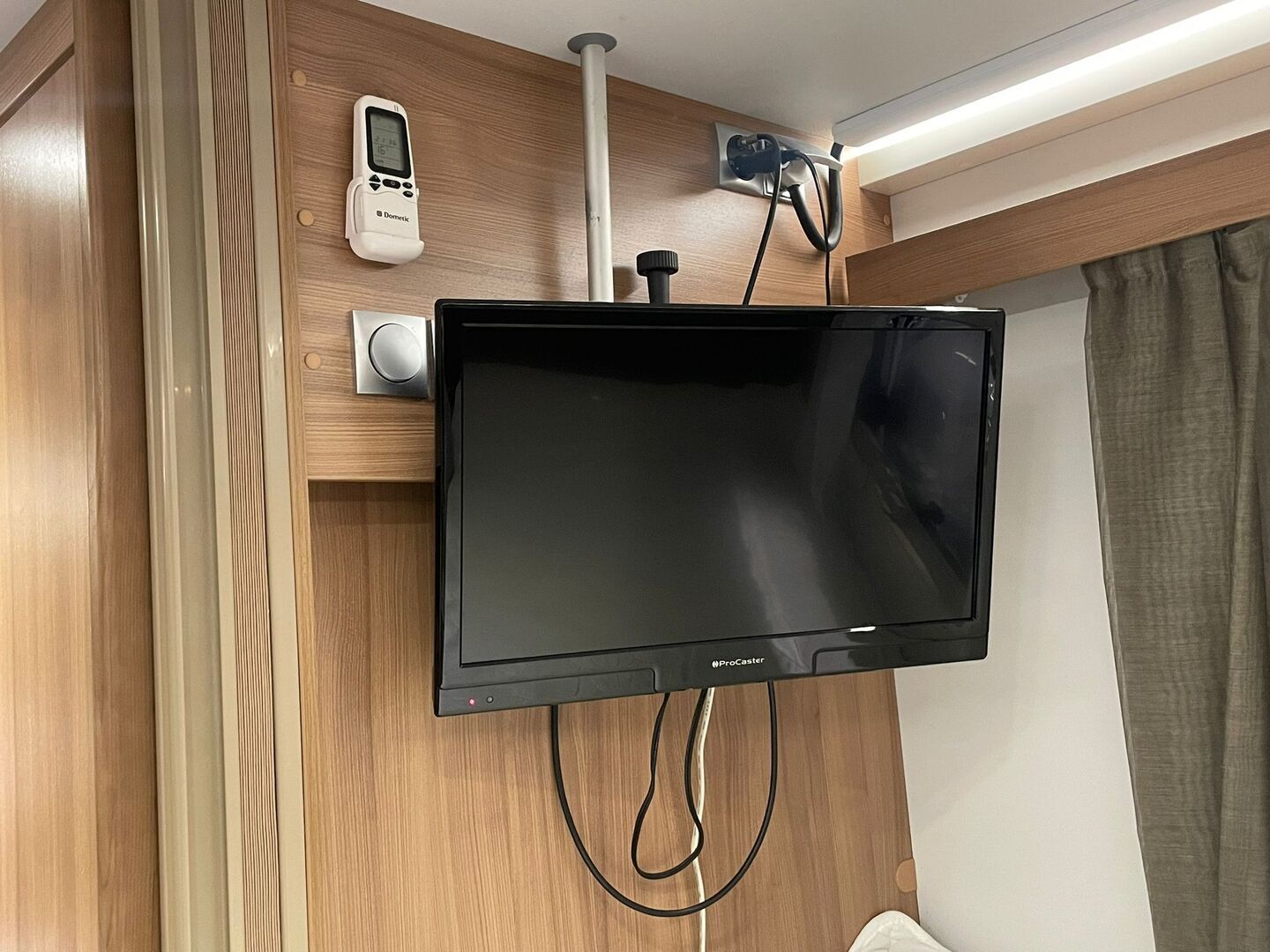 ADRIA MATRIX M 670SL 2019