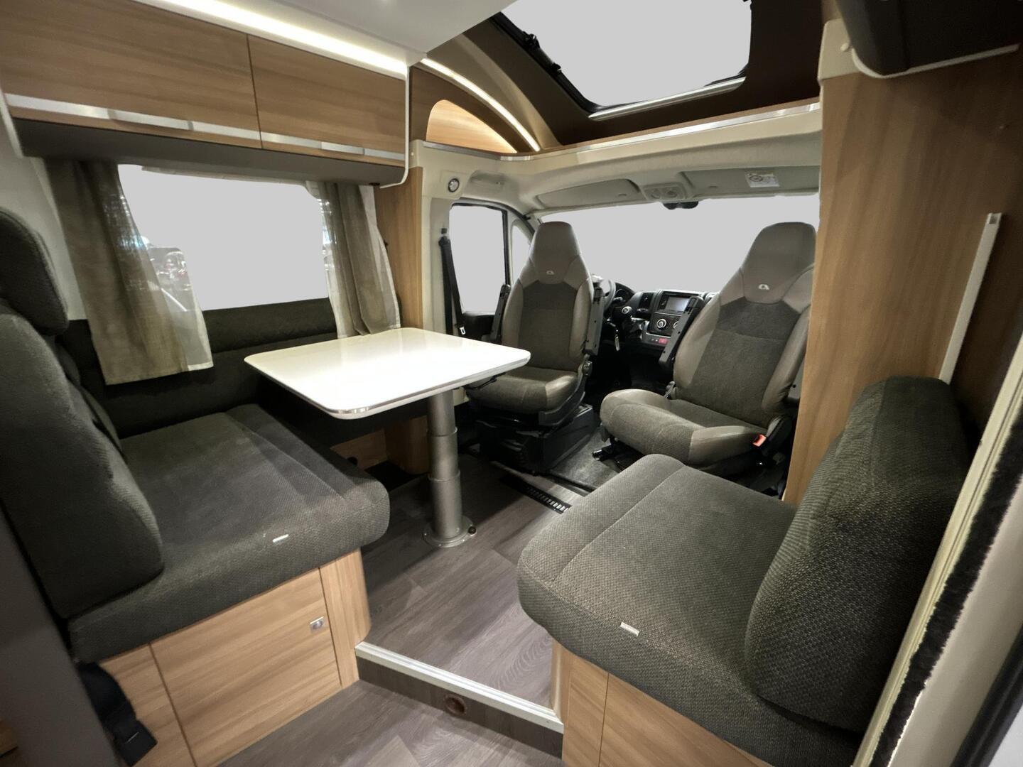 ADRIA MATRIX M 670SL 2019