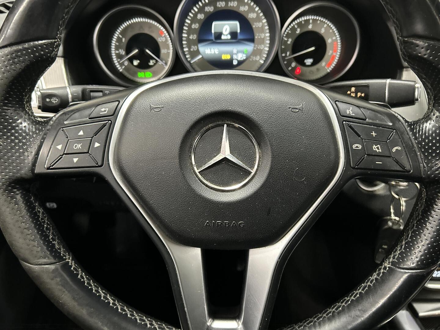 MERCEDES-BENZ E 2013