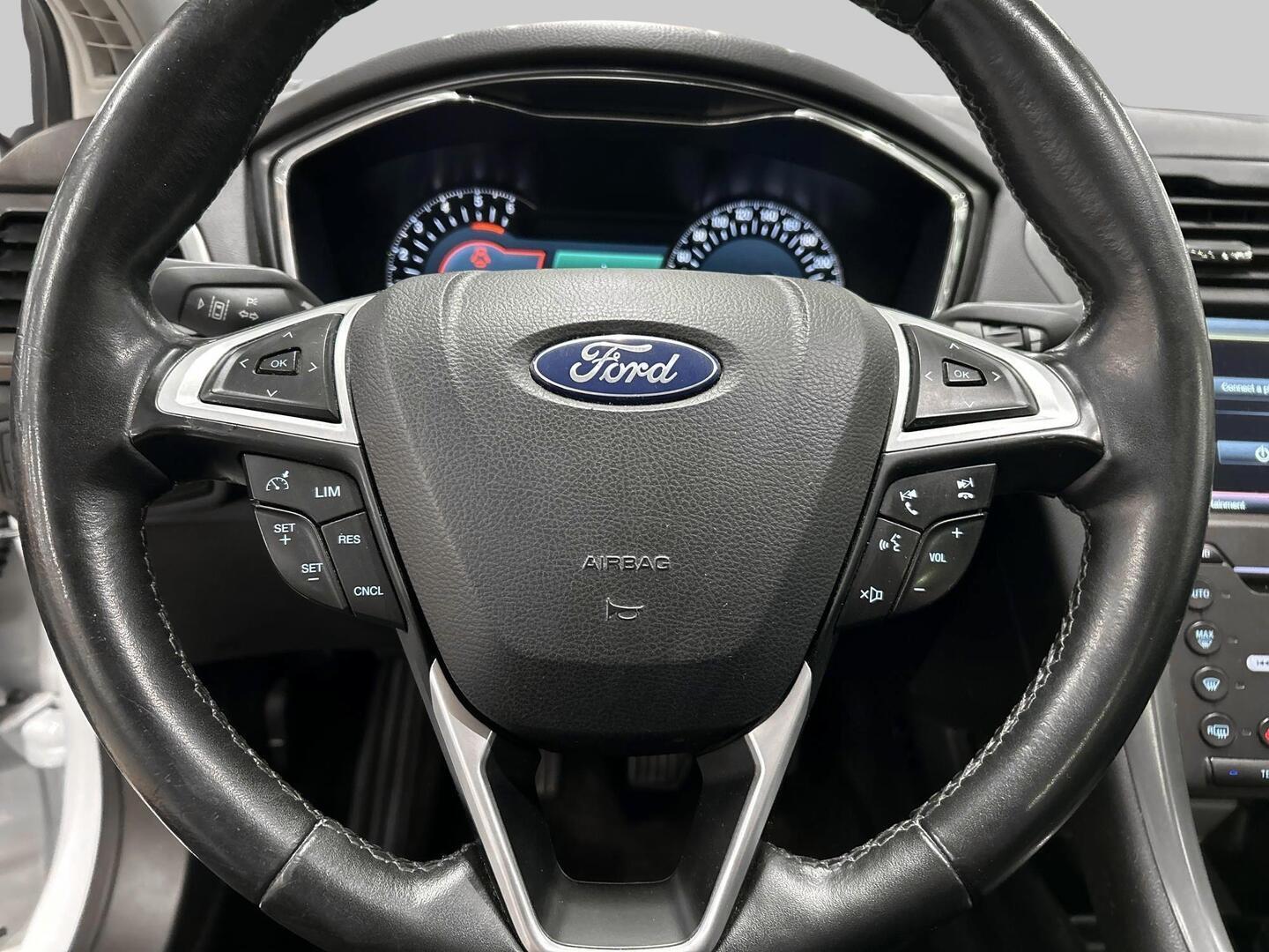 FORD Mondeo 2015
