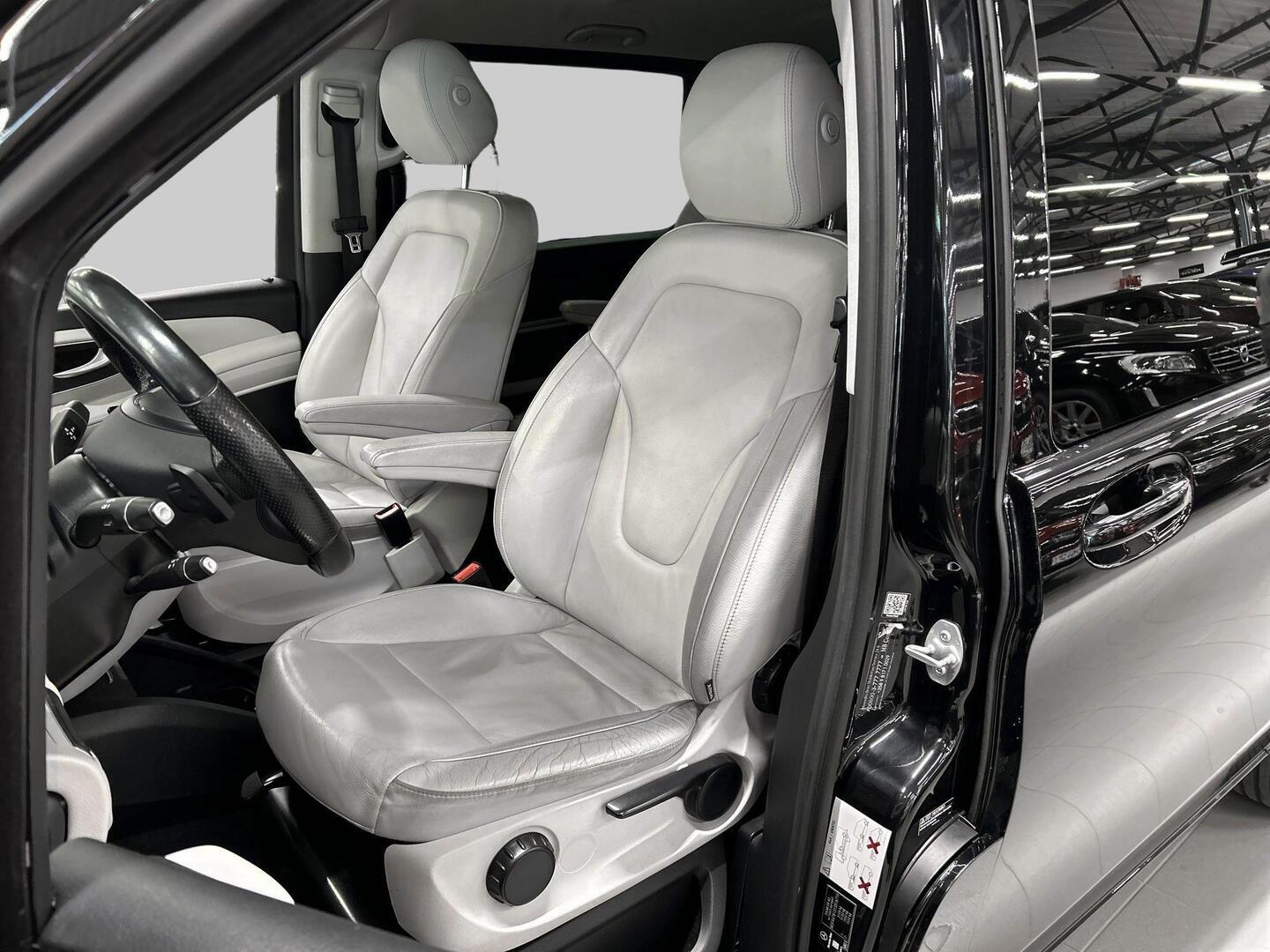 MERCEDES-BENZ V 2019