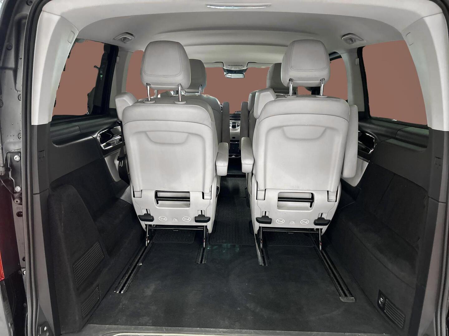 MERCEDES-BENZ V 2019