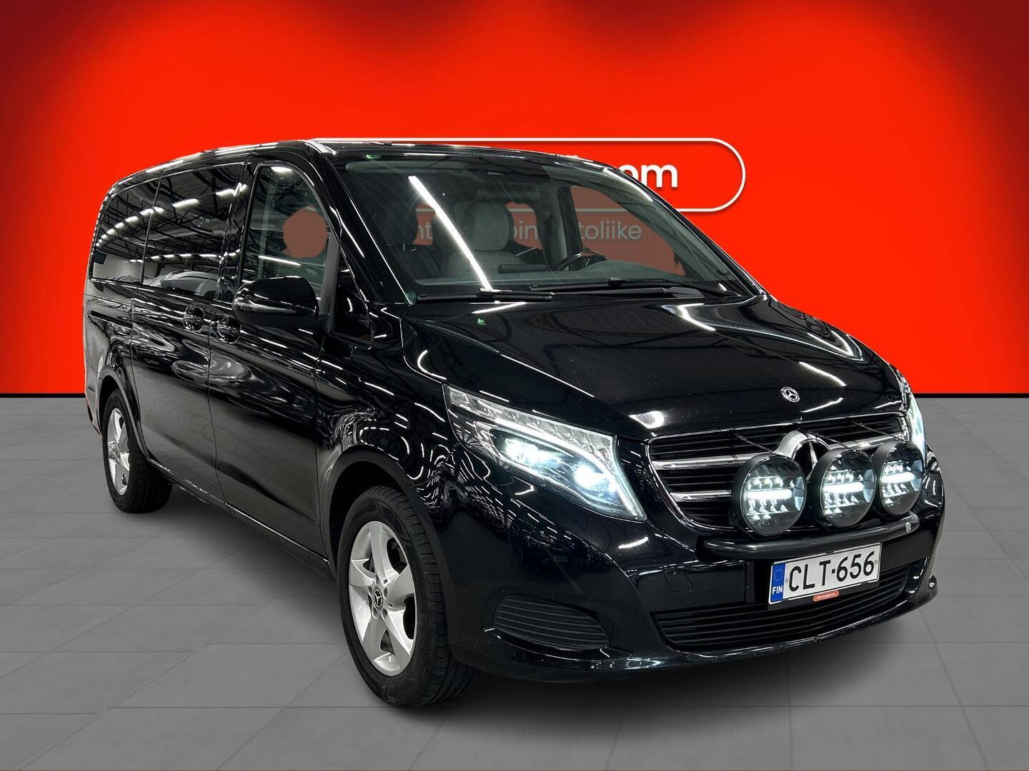 MERCEDES-BENZ V 2019