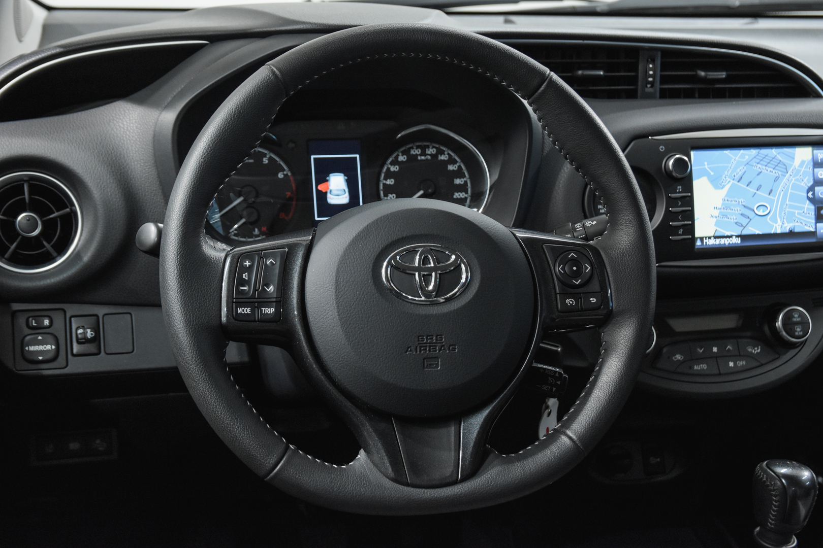 TOYOTA YARIS 2019