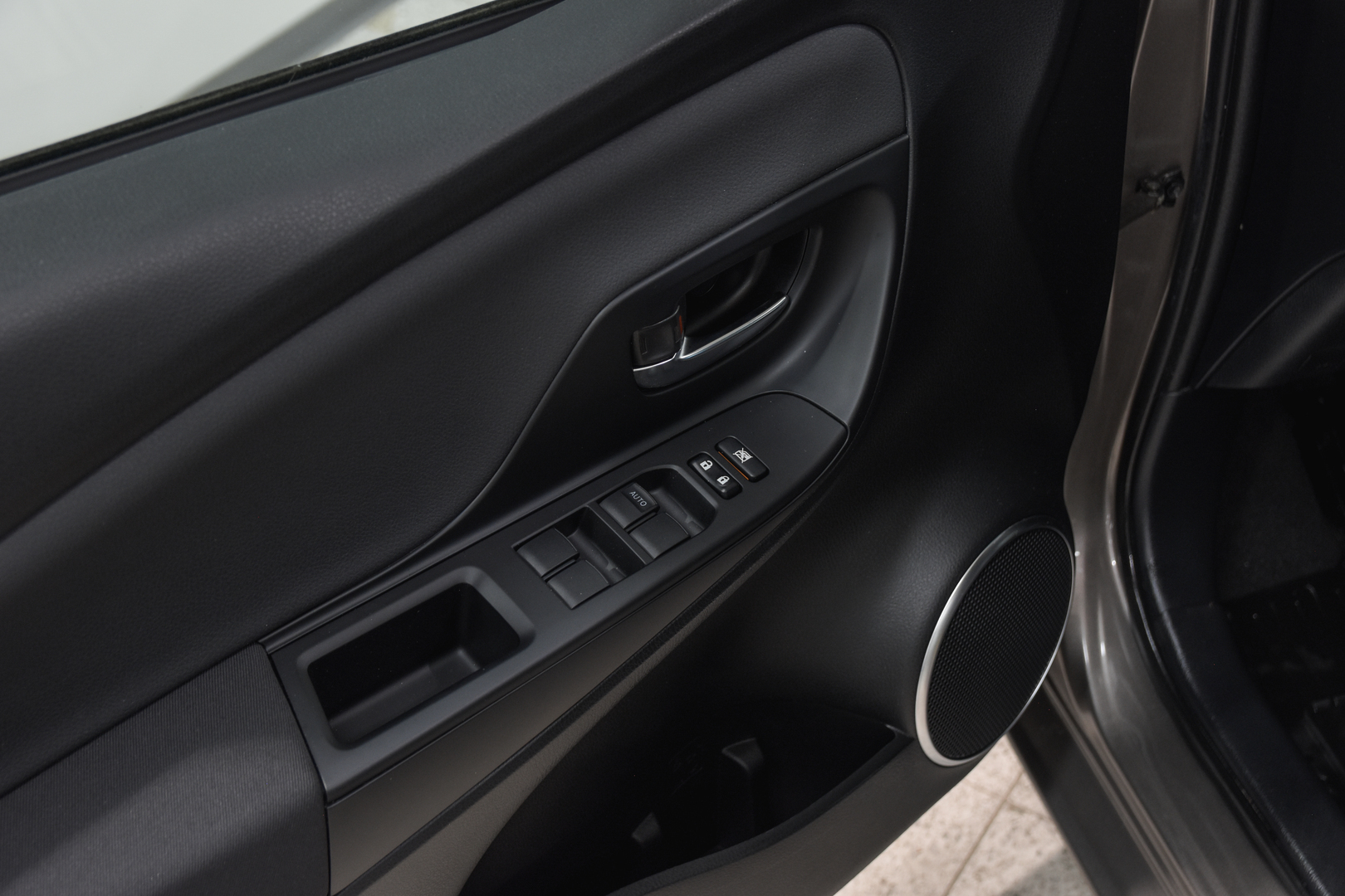 TOYOTA YARIS 2019