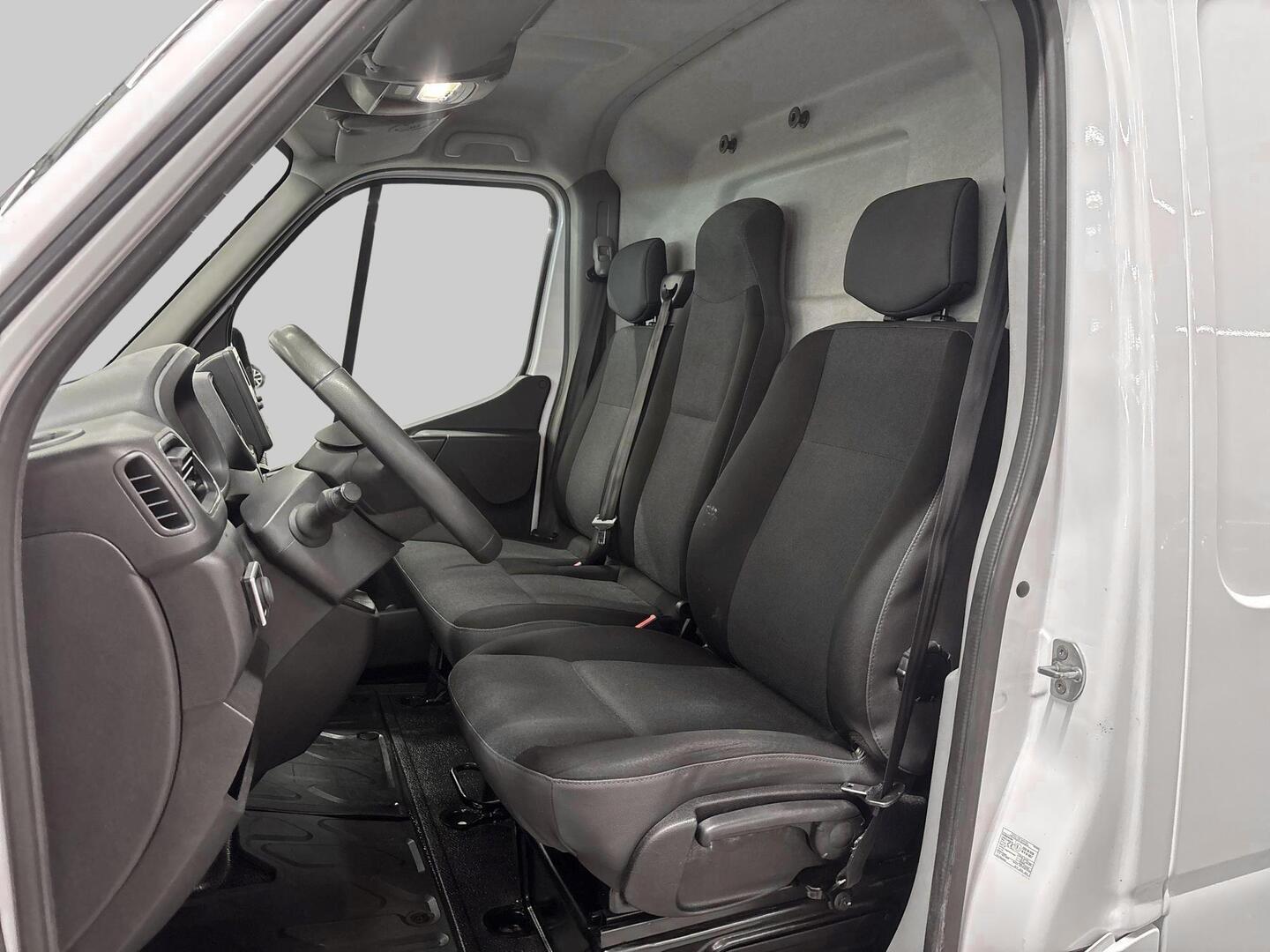RENAULT Master 2020