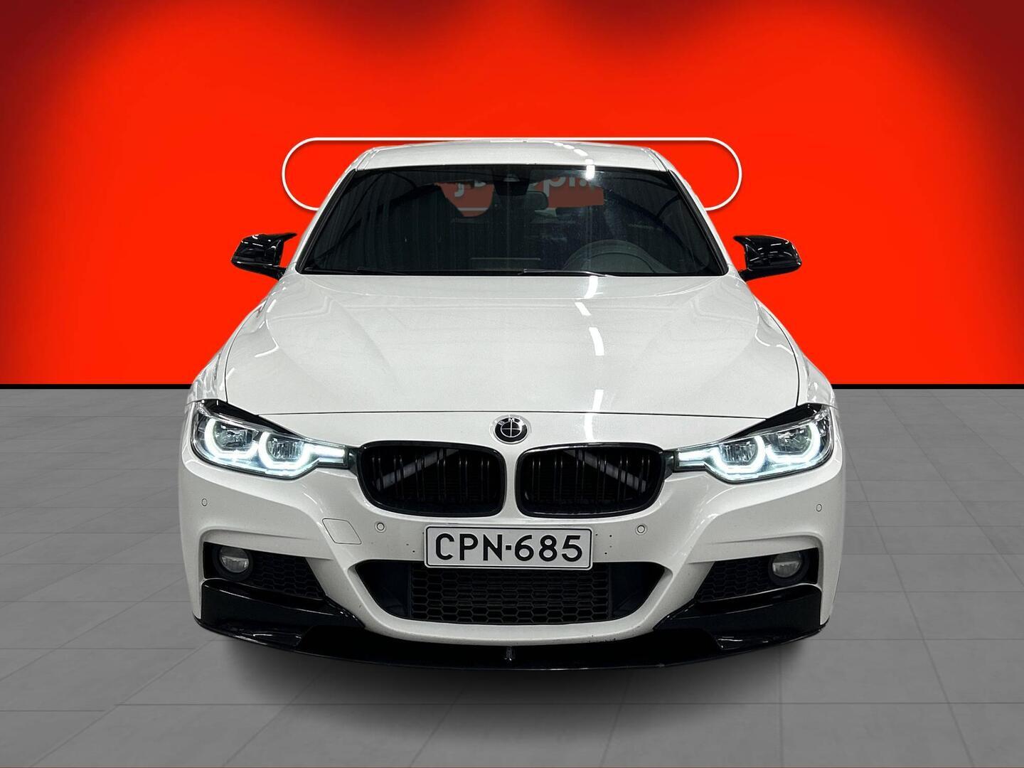 BMW 325 2017