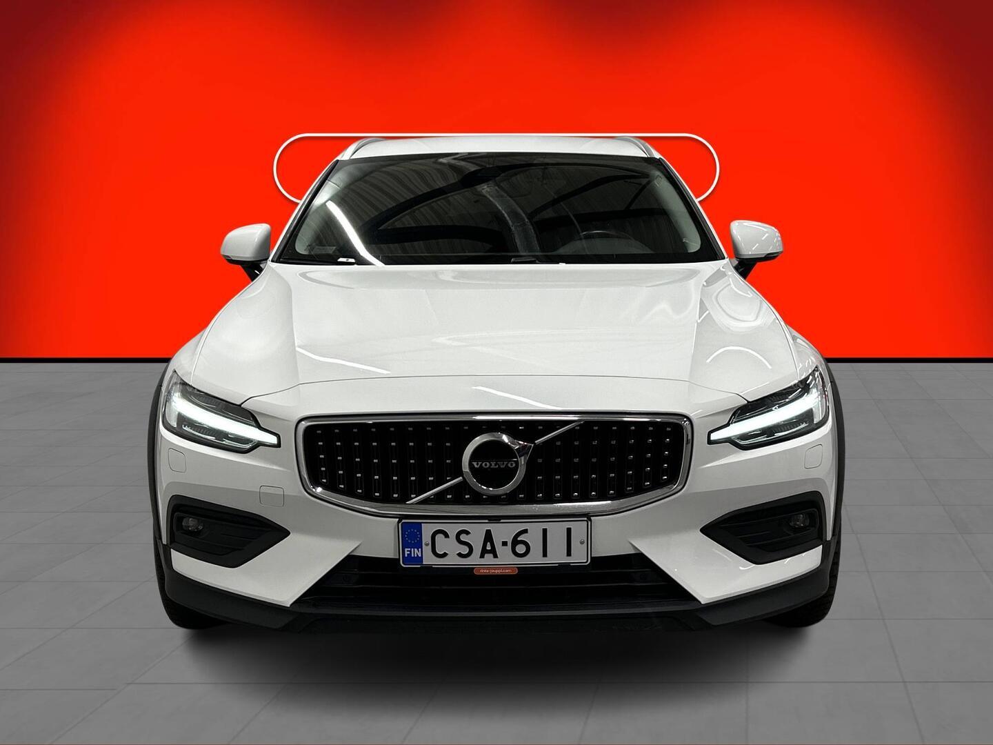 VOLVO V60 Cross Country 2020