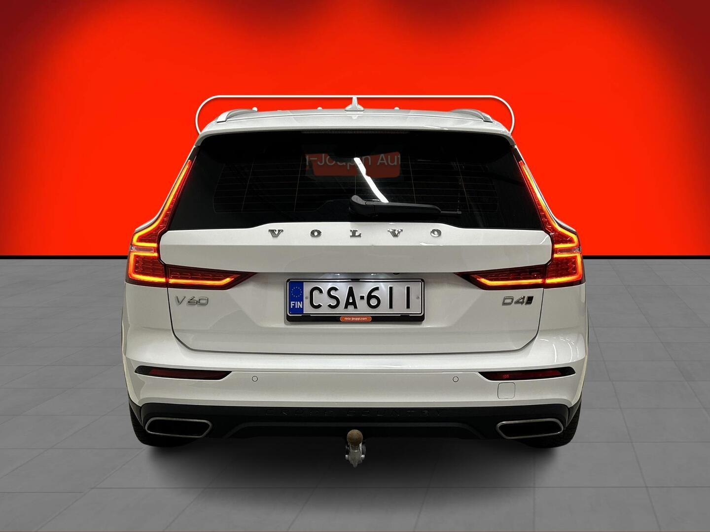 VOLVO V60 Cross Country 2020