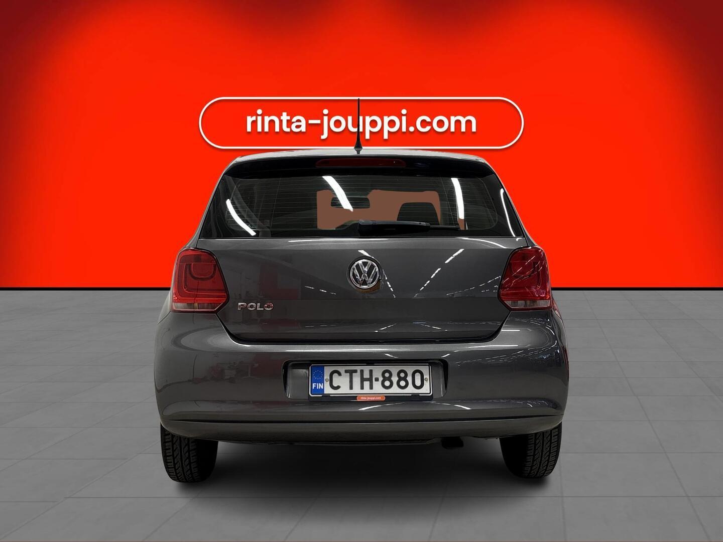 VOLKSWAGEN Polo 2010