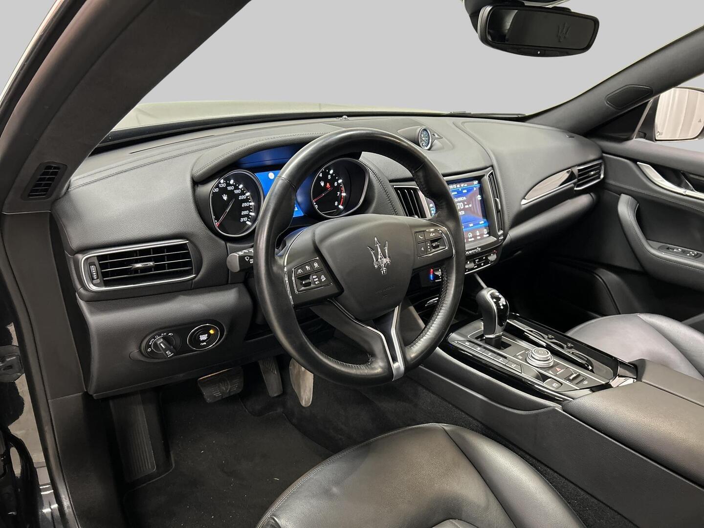 MASERATI Levante 2018