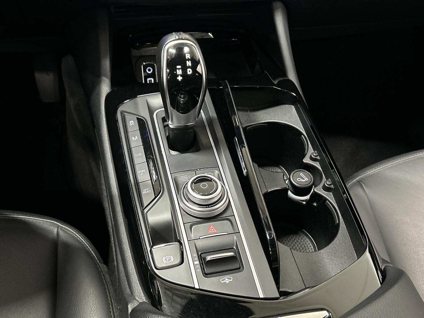 MASERATI Levante 2018